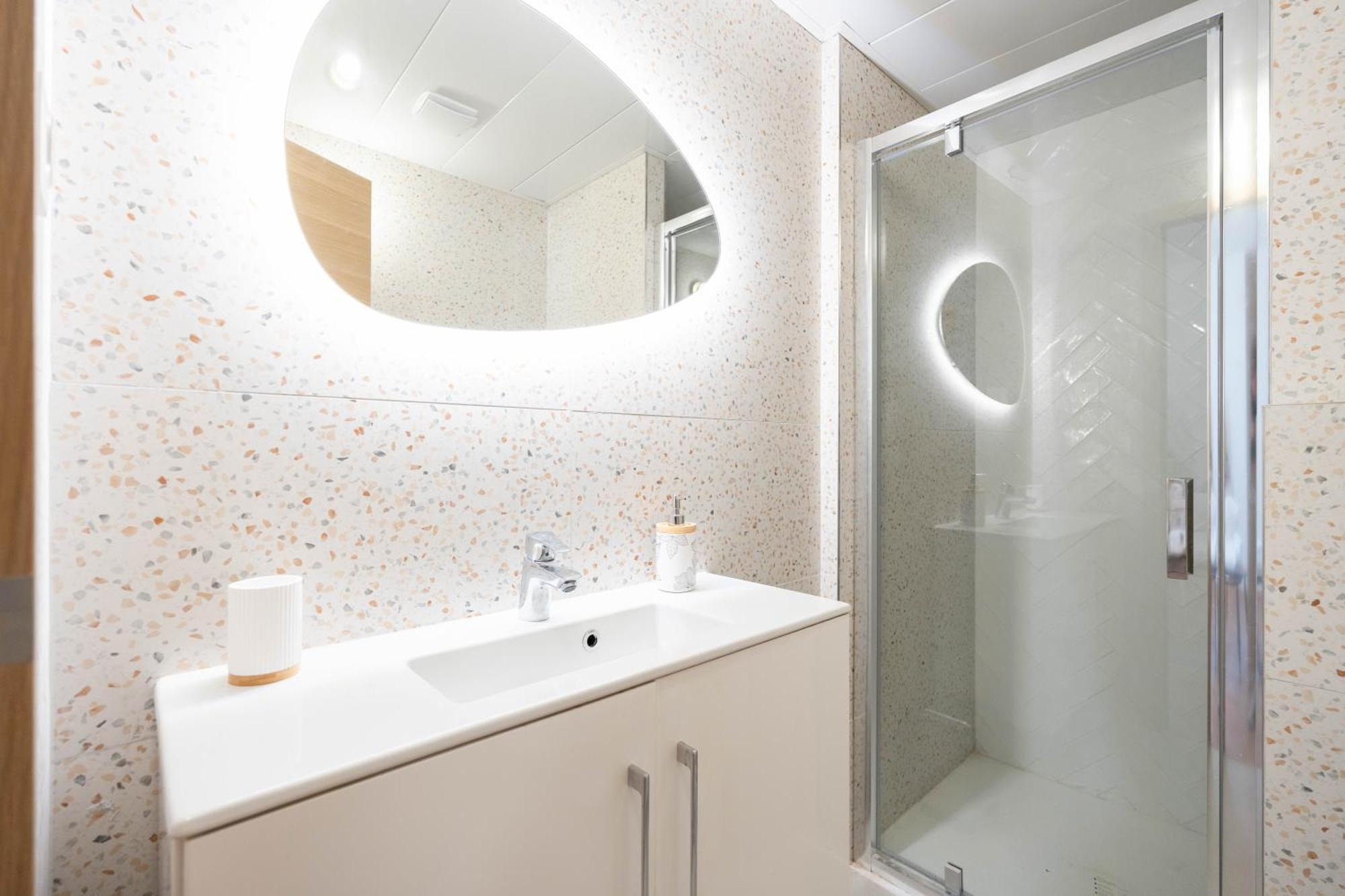 Les Petits Pavillons Appartements Standing 1 Chambre 4 Pers Clim Vieux-Port Marselha Exterior foto